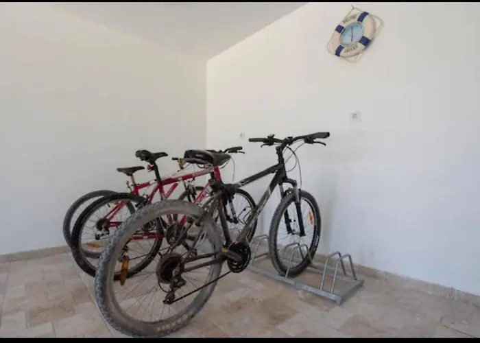 House Niksi Feriehus *